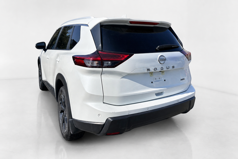 2026 Nissan Rogue — view 7