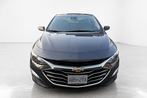 2023 Chevrolet Malibu — view 2