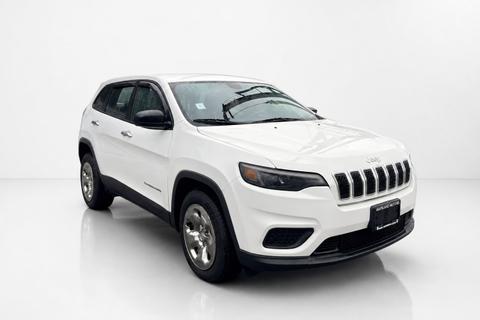 2019 Jeep Cherokee — view 3