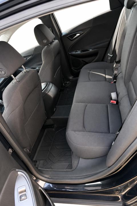 2023 CHEVROLET Equinox — view 5