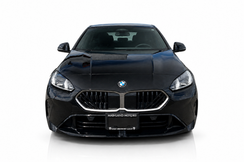 2025 BMW 2 Series — view 2