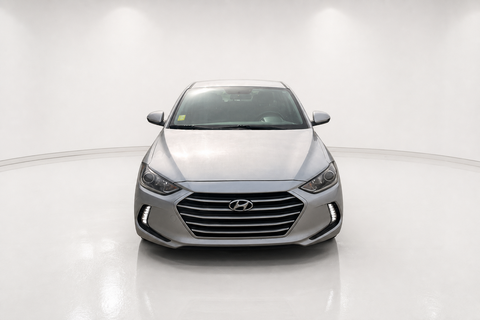 2018 Hyundai Elantra — view 2