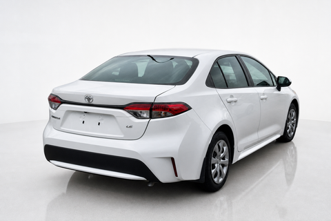 2021 Toyota Corolla — view 3