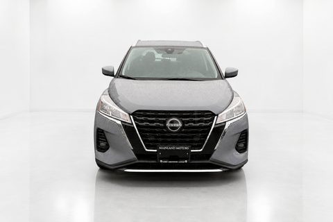 2024 Nissan Kicks — view 2