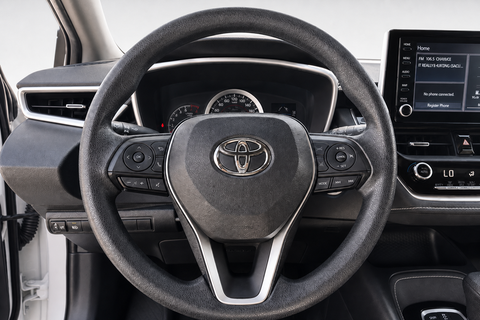 2022 Toyota Corolla 5-Door — view 9