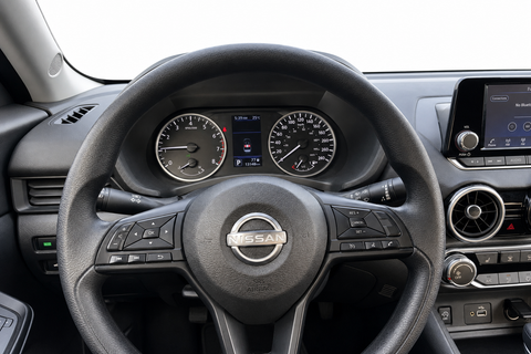 2025 NISSAN  SENTRA — view 9