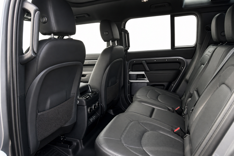 2024 LAND ROVER Defender — view 12