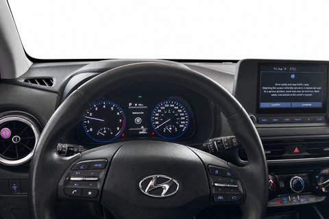 2022 Hyundai Kona — view 9