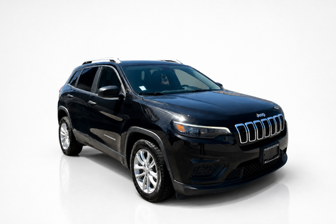 2019 Jeep Cherokee — view 3