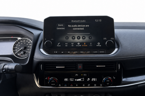 2023 Nissan Rogue — view 10