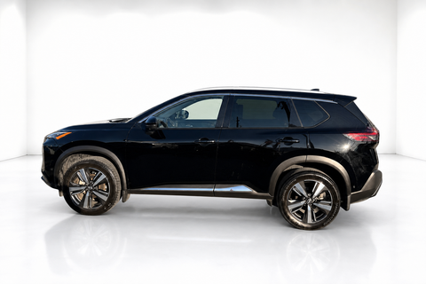 2023 Nissan Rogue — view 8