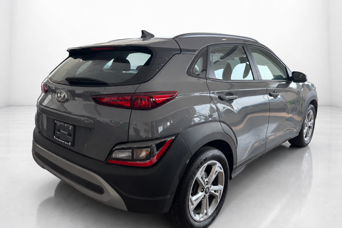 2022 Hyundai Kona — view 5