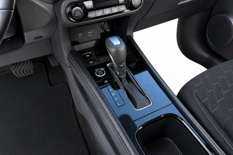 2024 Nissan Kicks — view 13