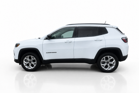2025 Jeep Compass — view 5