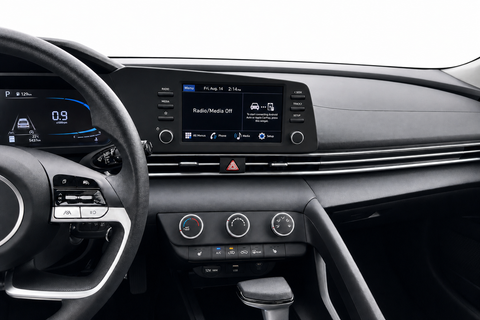 2025 Hyundai Elantra — view 10