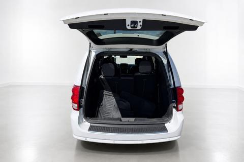 2020 Dodge Grand Caravan Passenger Van — view 6
