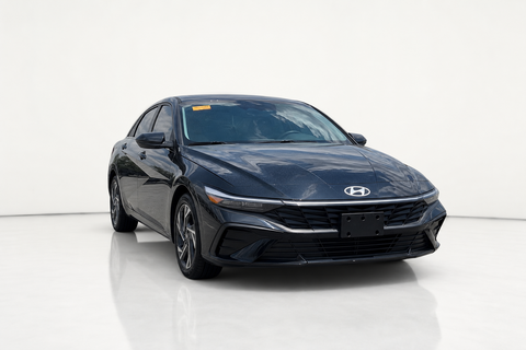 2025 Hyundai Elantra — view 2