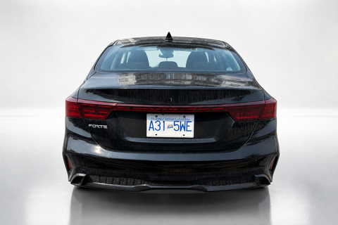 2024 Kia Forte — view 6