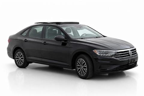 2021 Volkswagen Jetta Sedan — view 3