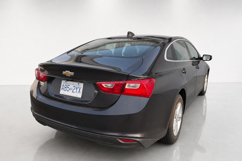2023 Chevrolet Malibu — view 5