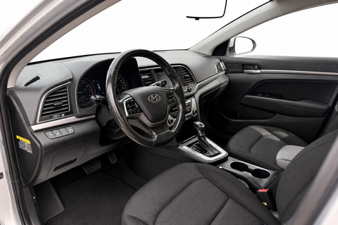 2018 Hyundai Elantra — view 10