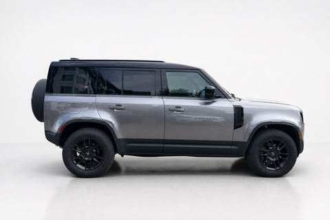 2024 LAND ROVER Defender — view 4