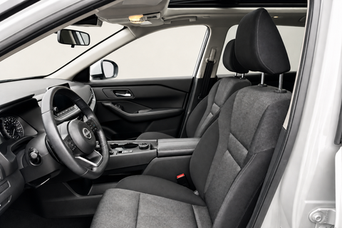 2024 Nissan Rogue — view 15