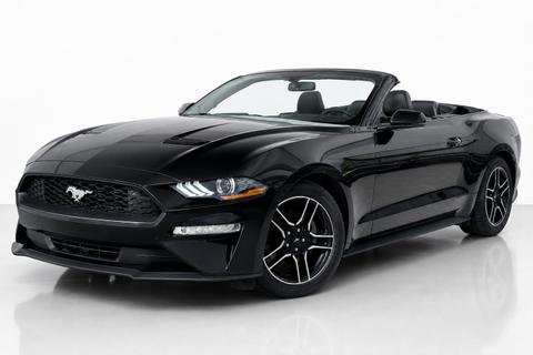 2018 Ford Mustang Convertible — view 1