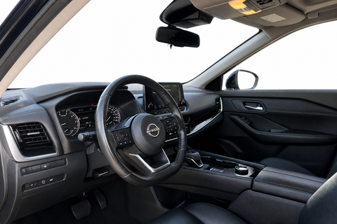 2023 Nissan Rogue — view 8