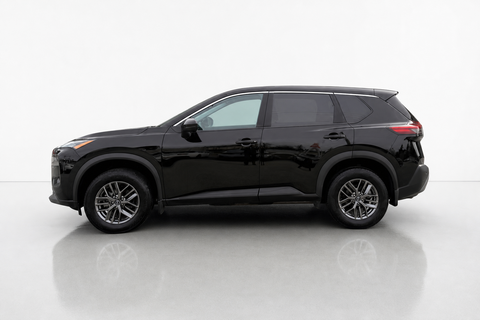 2023 Nissan Rogue — view 8