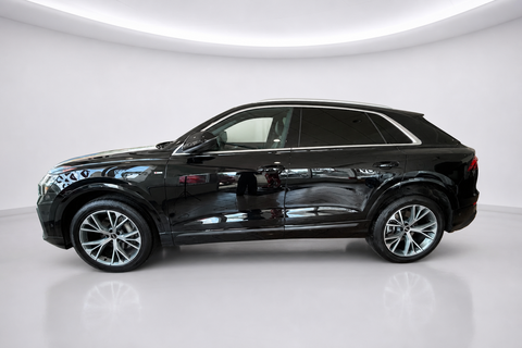 2025 Audi Q8 — view 7