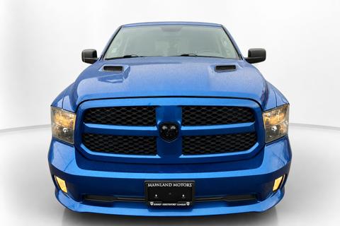 2019 RAM 1500 Classic — view 2