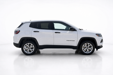 2025 Jeep Compass — view 3
