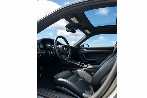 2024 Porsche 911 — view 9