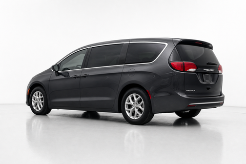 2023 CHRYSLER Grand Caravan — view 5