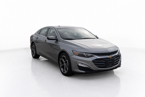 2025 Chevrolet Malibu — view 2
