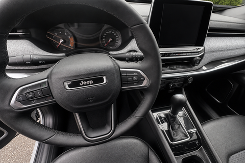 2025 Jeep Compass — view 7