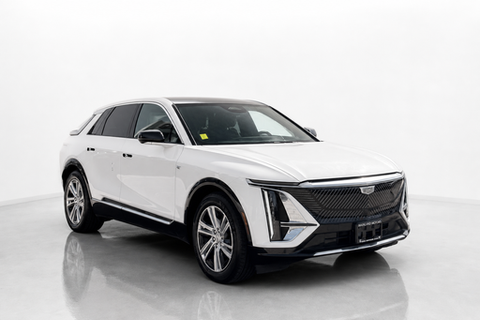 2024 Cadillac LYRIQ — view 2