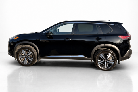 2023 Nissan Rogue — view 8