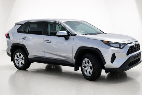 2024 Toyota RAV 4 — view 3