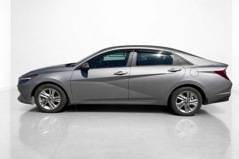 2023 Hyundai Elantra — view 8