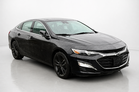 2023 Chevrolet Malibu — view 3