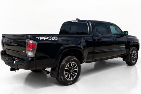 2023 Toyota Tacoma — view 4