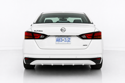 2024 Nissan Altima — view 3