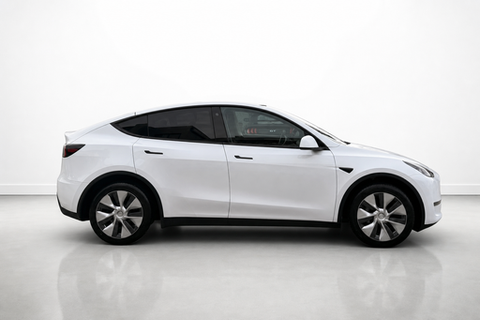 2023 Tesla Model Y — view 3