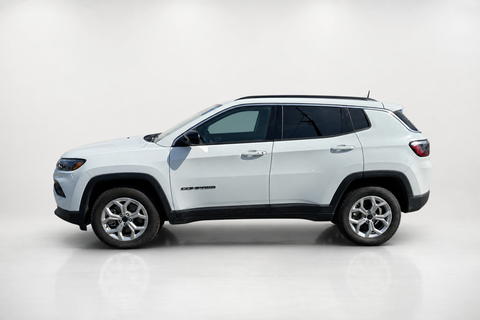 2025 Jeep Compass — view 7