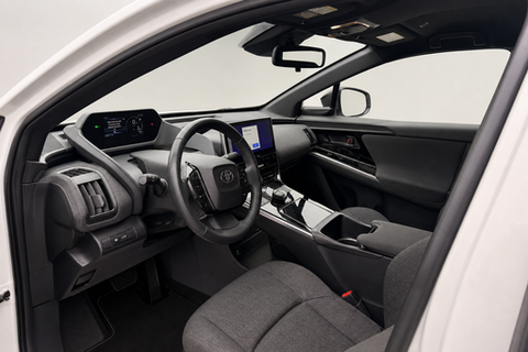 2023 Toyota bZ4X — view 8