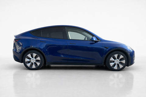 2021 Tesla Model Y — view 4
