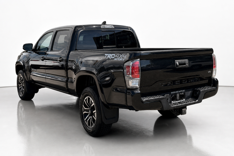 2023 Toyota Tacoma — view 7