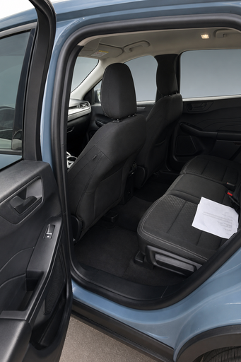 2024 Ford Escape — view 6
